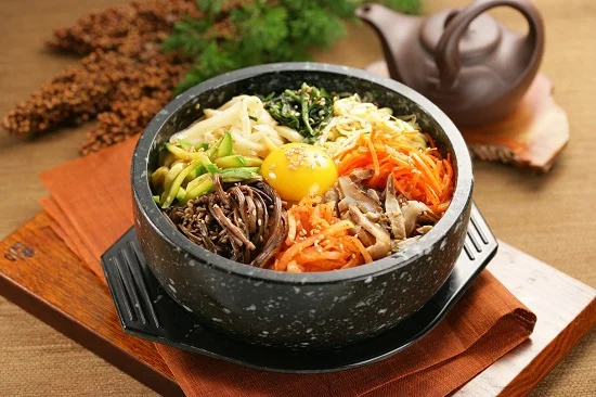 Cách Làm Món Cơm Trộn Hàn Quốc Nổi Tiếng Chuẩn Vị địa Phương